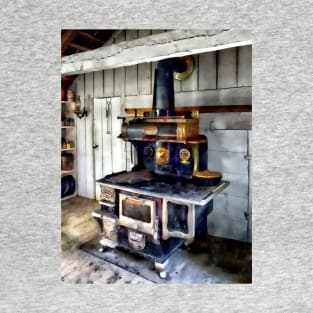 Kitchens - Coal Stove in Kitchen T-Shirt